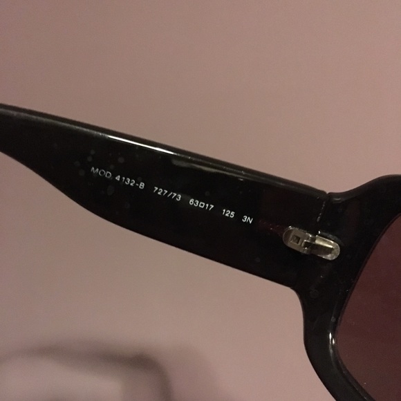Versace sunglasses - Picture 3 of 5